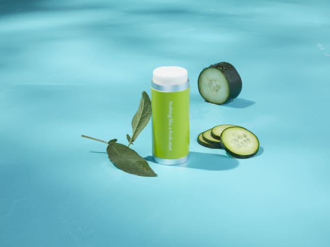 Peach Refillable Deodorant Set in Coconut Jasmine scent