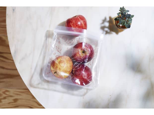 apples in reusable grove bags